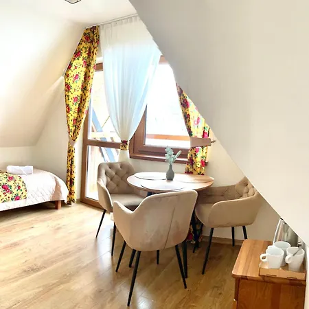 Na Skarpie Homestay szállás *