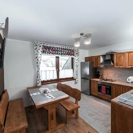 Na Skarpie Homestay szállás